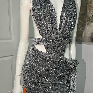 Elegant Sequin Cut-Out Dress in Silver